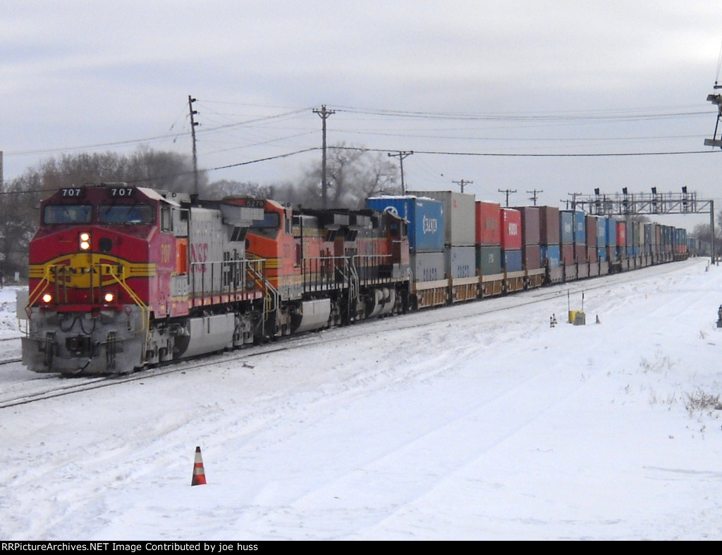 BNSF 707 West